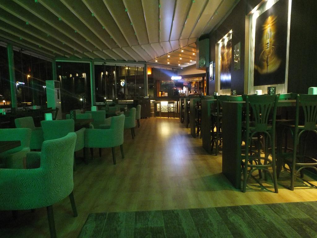 Kndf Marine Hotel Istanbul Eksteriør billede