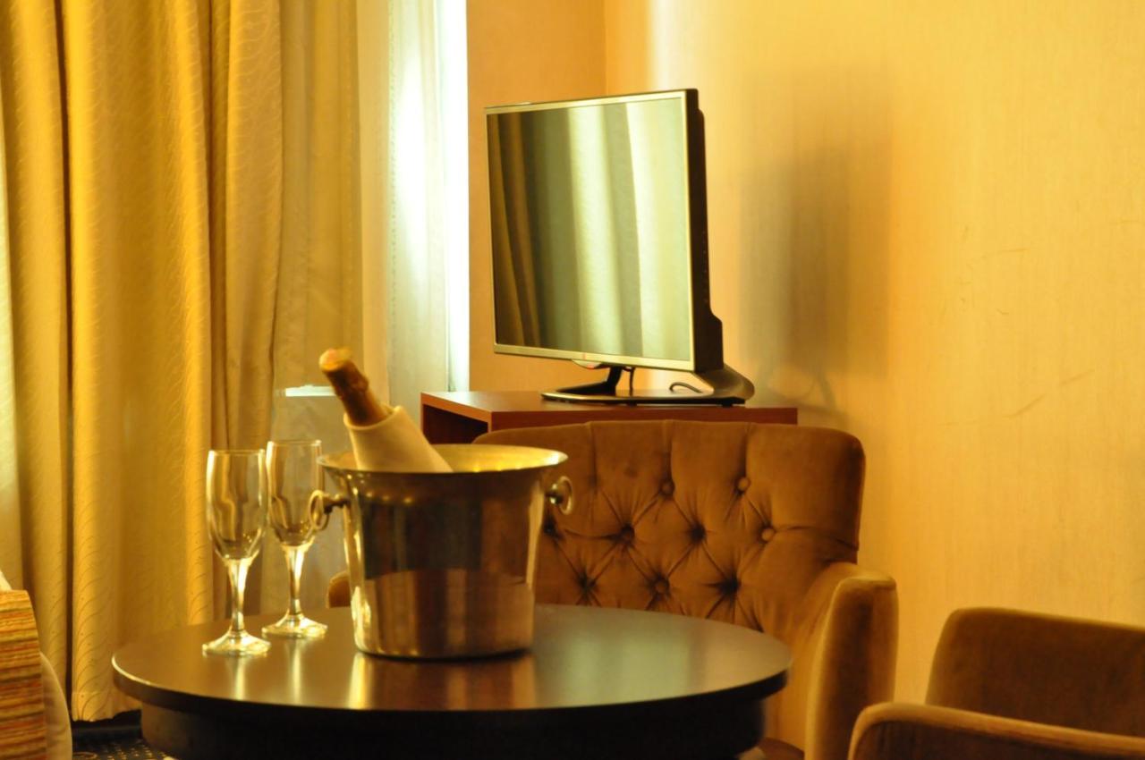 Kndf Marine Hotel Istanbul Eksteriør billede