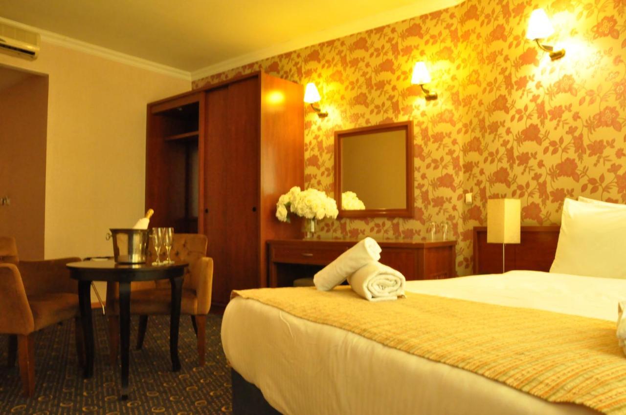 Kndf Marine Hotel Istanbul Eksteriør billede