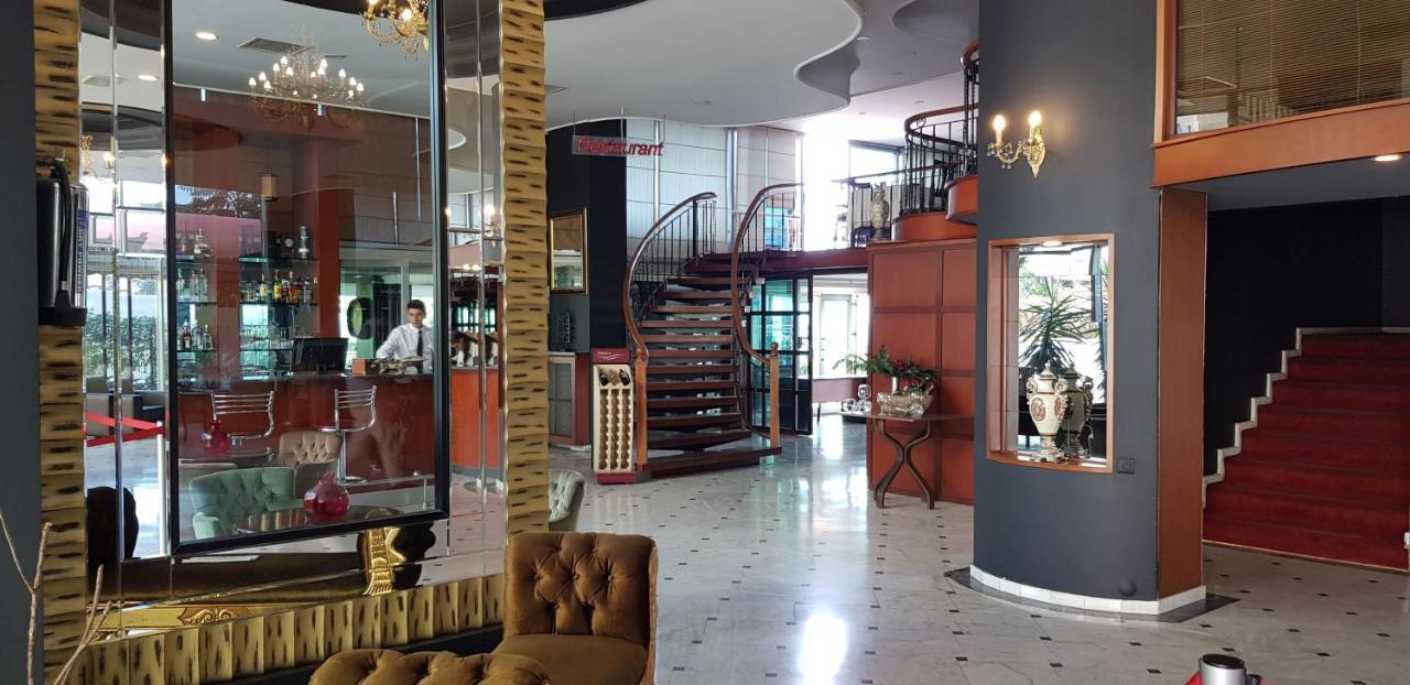 Kndf Marine Hotel Istanbul Eksteriør billede