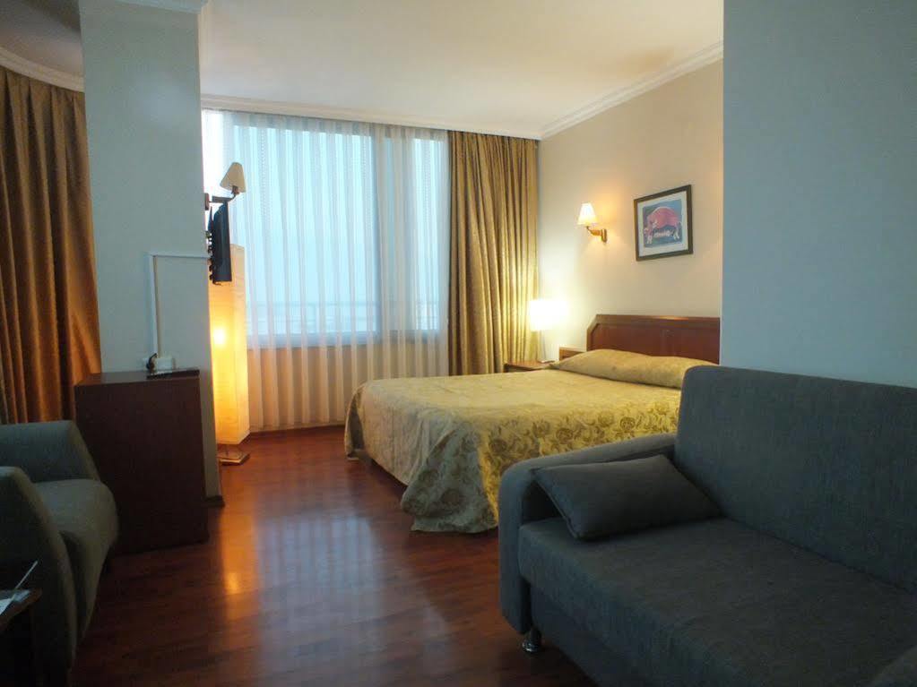 Kndf Marine Hotel Istanbul Eksteriør billede